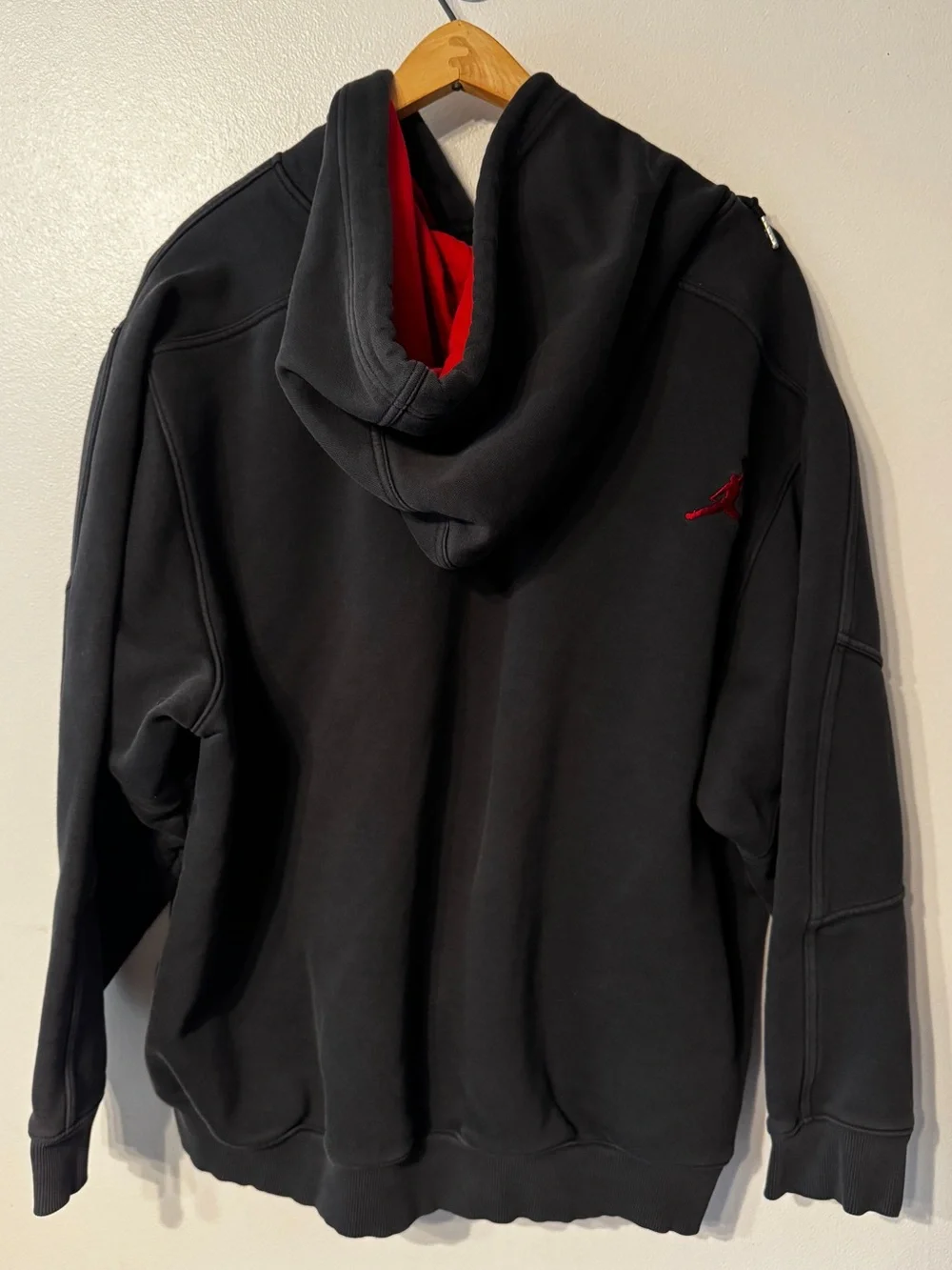Jordan Air Jordan Wings Hoodie Men’s L Retro/Y2K Black Red Jumpman Heavyweigh